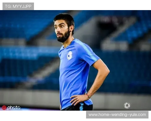 奥尔德姆俱乐部新赛季战略调整 聚焦年轻球员发展与战术革新